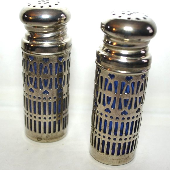 Vintage Salt And Pepper Shakers Metal Outer Blue Cobalt Glass Inner Table Decor - Picture 2 of 5